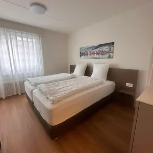 Appartement Swiss Star Zurich Airport - Self Check-in, Kloten